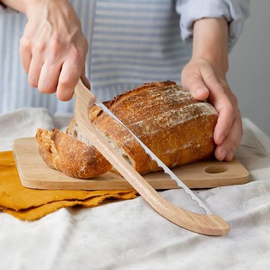 couteau a pain compact precision