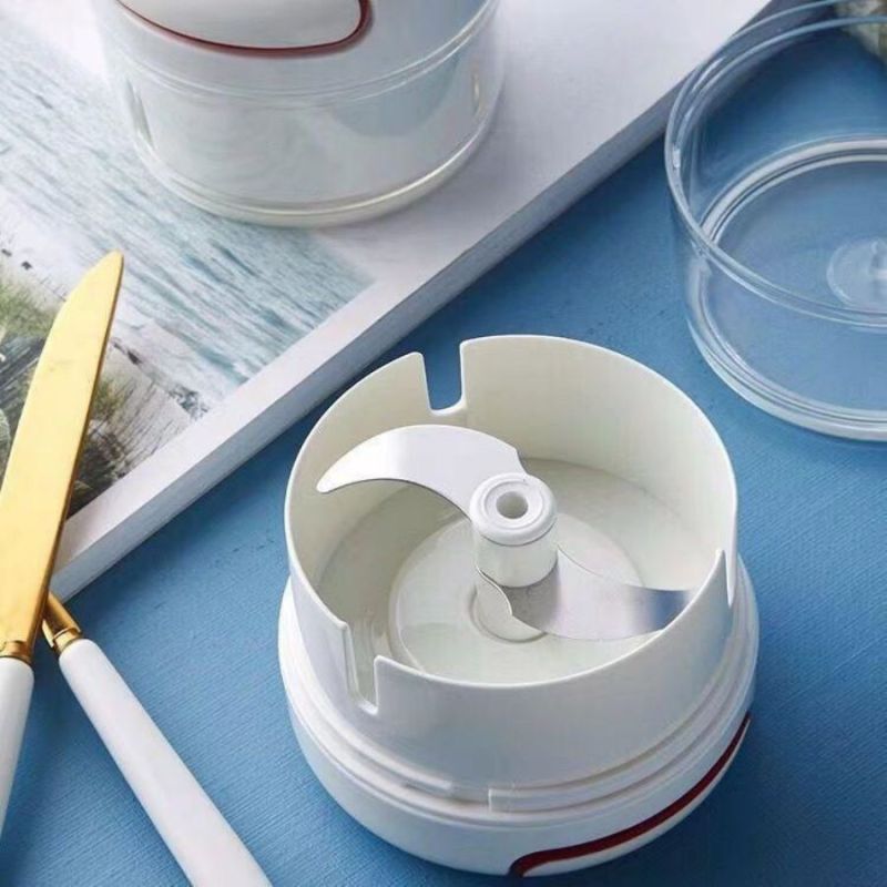 mini hachoir compact multifonction