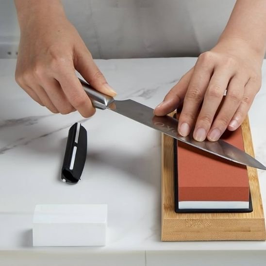 pierre à aiguiser sans effort signature