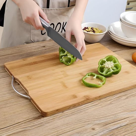 Planche a decouper en bois entretien facile design