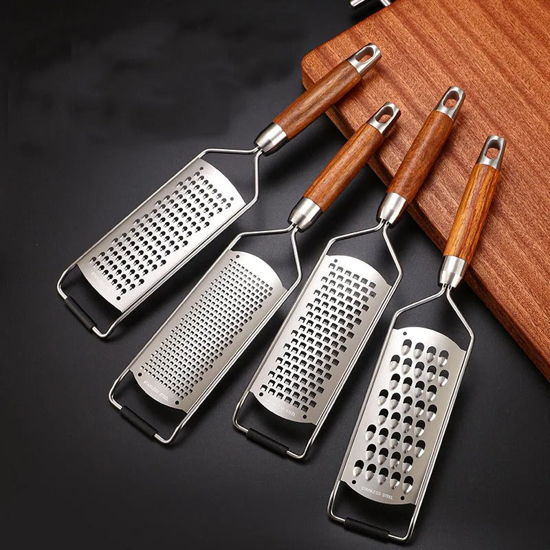 râpe parmesan italienne haute qualité lot 4 inox ergnomique